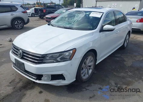 2018 Volkswagen Passat 2.0T Se z USA, uszkodzony, nr VIN 1VWBA7A39JC016895
